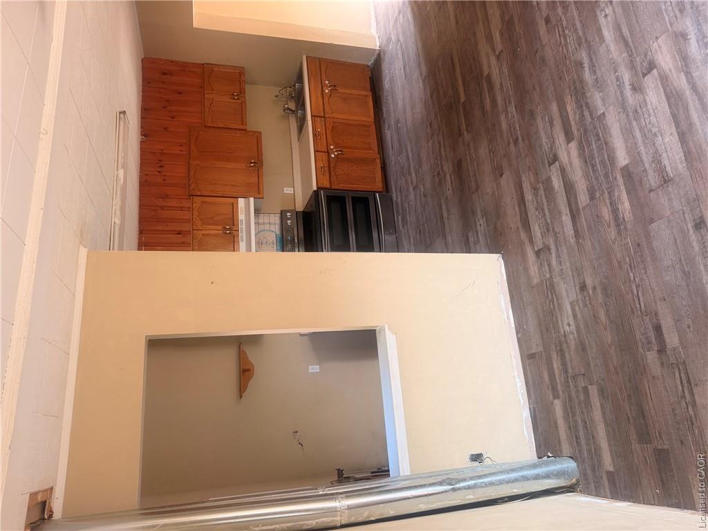 48 Sovereen Street Property Photo 6