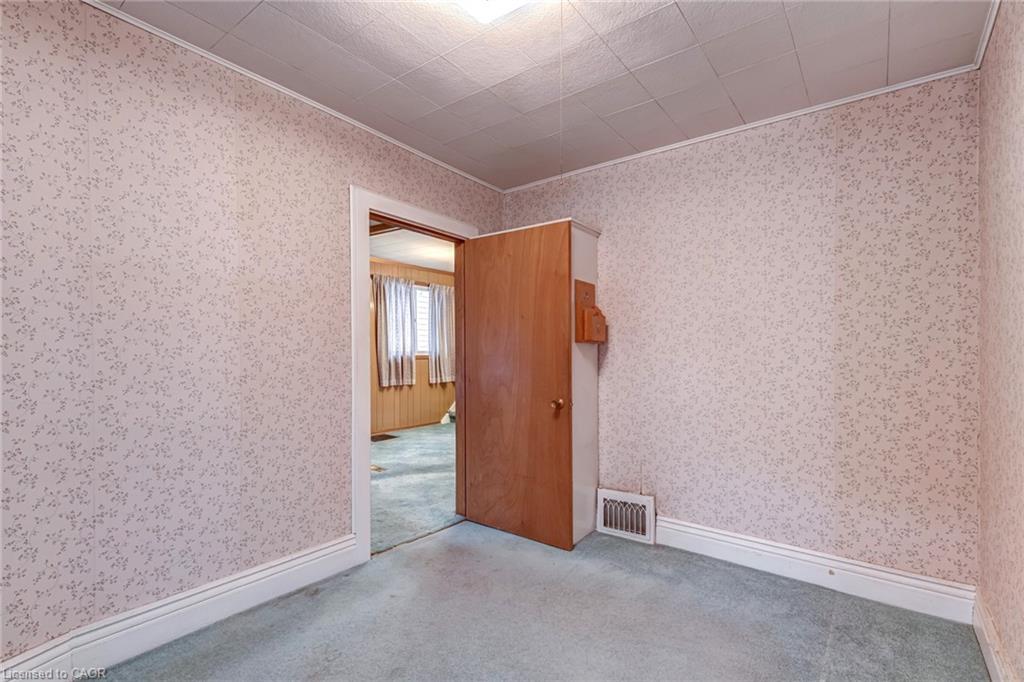 140 Barker Avenue Property Photo 7