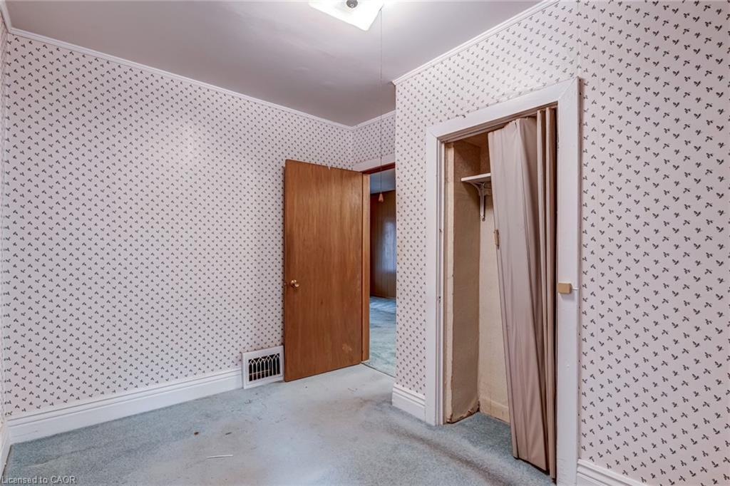 140 Barker Avenue Property Photo 8