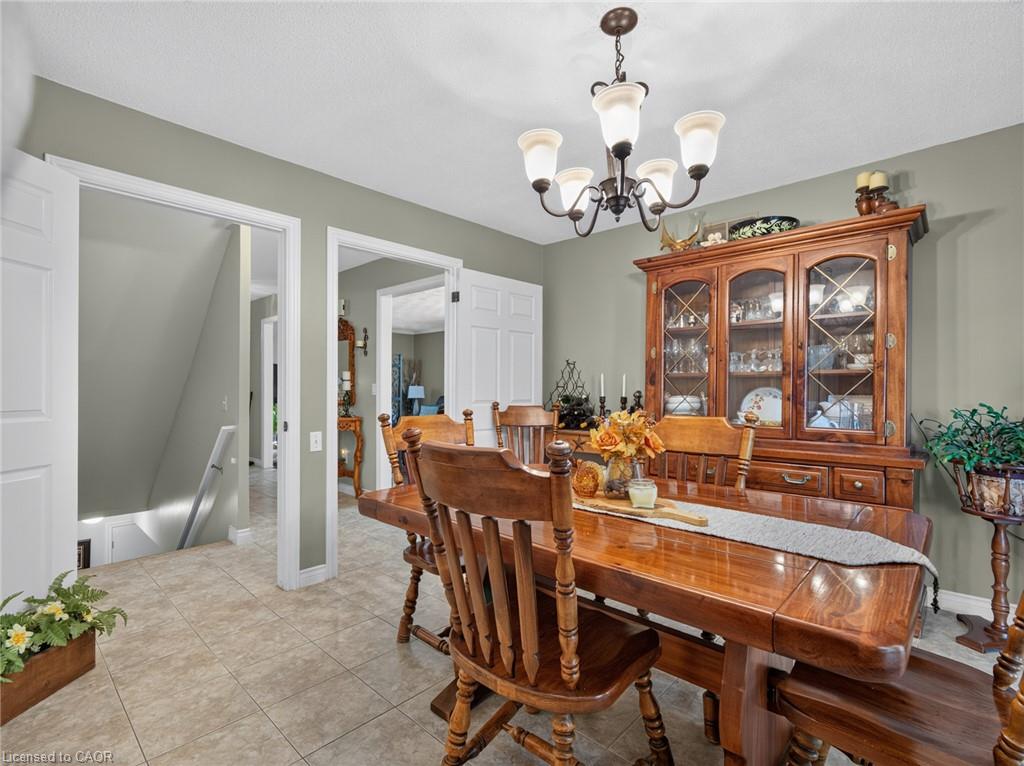 133 Leaside Drive Property Photo 11