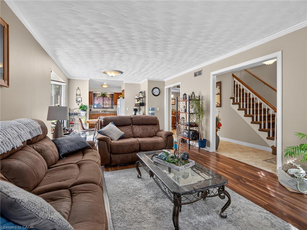 133 Leaside Drive Property Photo 13