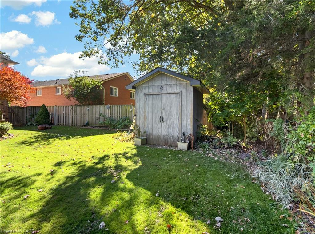 133 Leaside Drive Property Photo 31