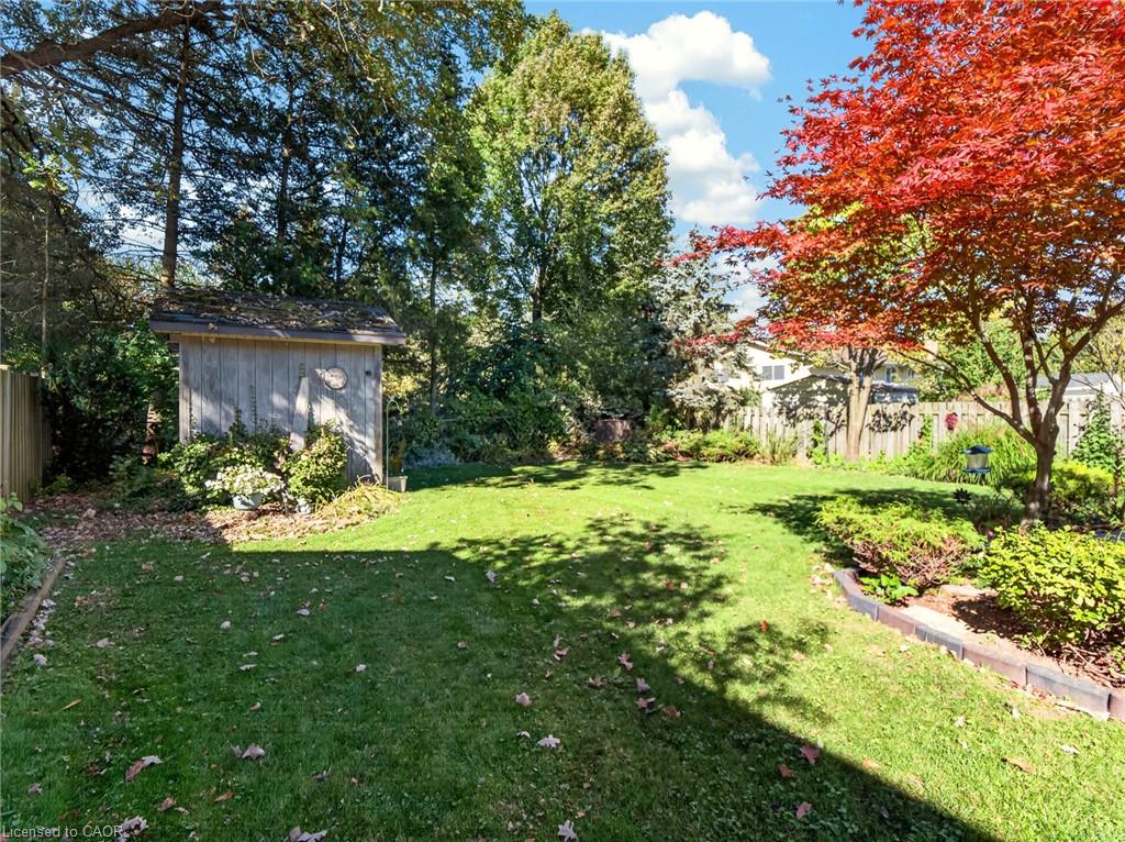133 Leaside Drive Property Photo 33