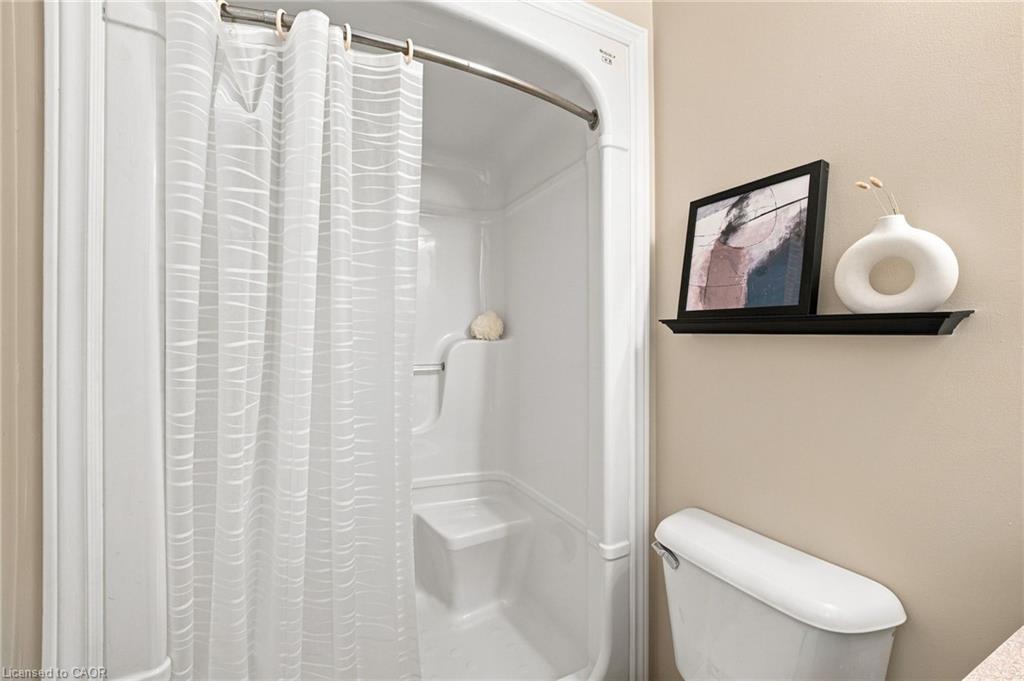 546 Jerseyville Road W Property Photo 21