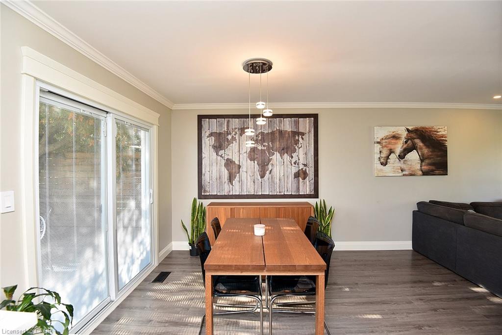 699 Castleguard Crescent Property Photo 16