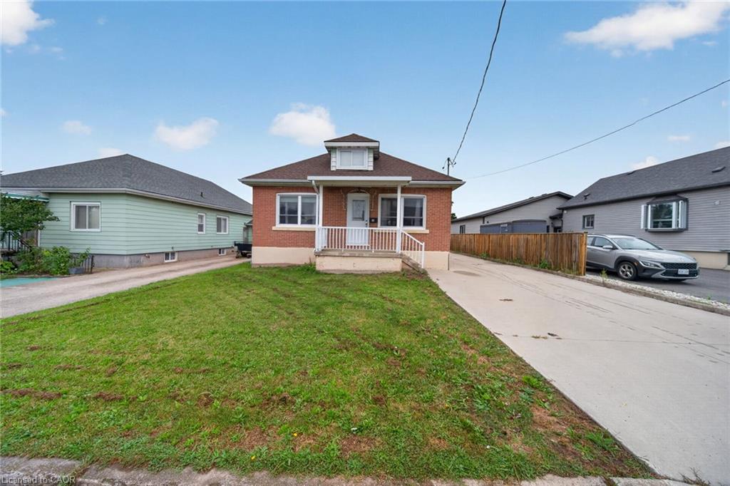 16 Garden Street Property Photo 2