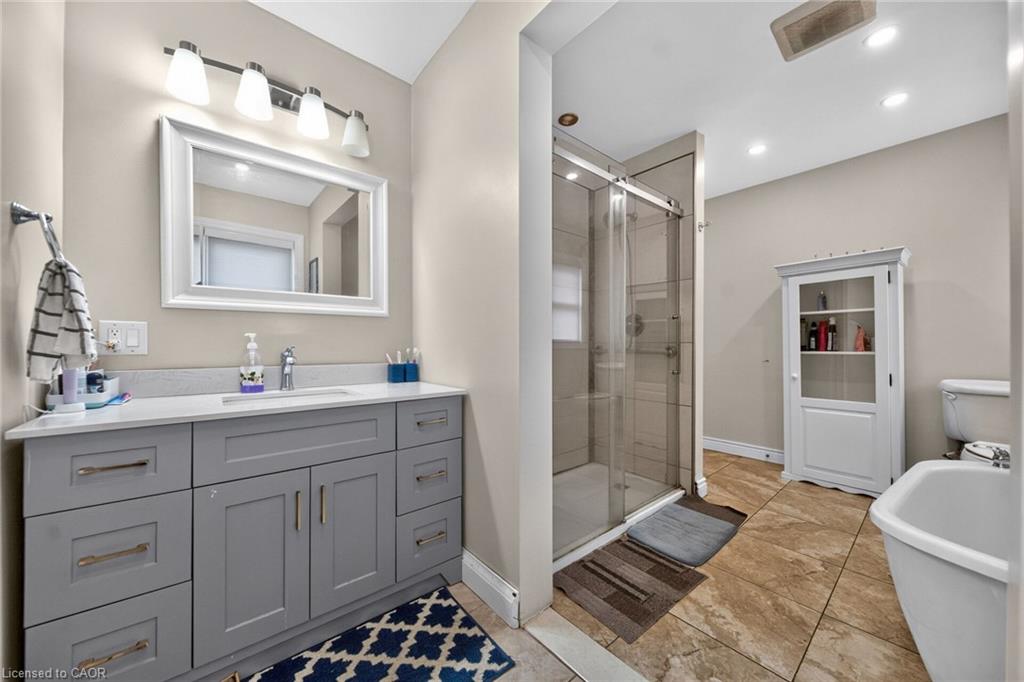 16 Garden Street Property Photo 14