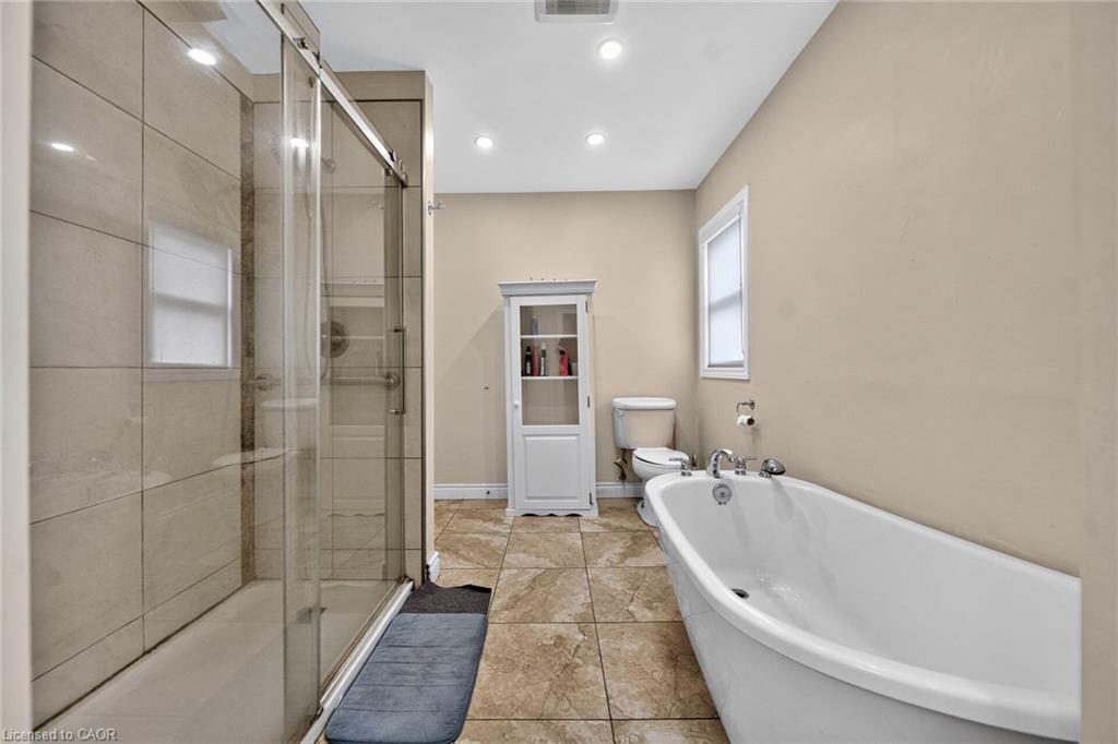 16 Garden Street Property Photo 15