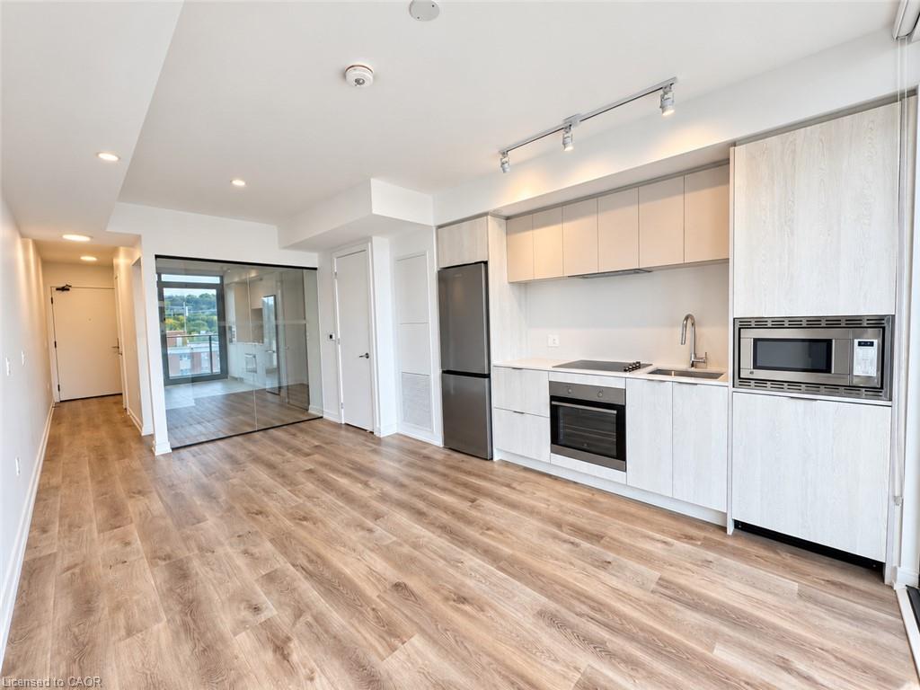 1402-1 Jarvis Street Property Photo 2