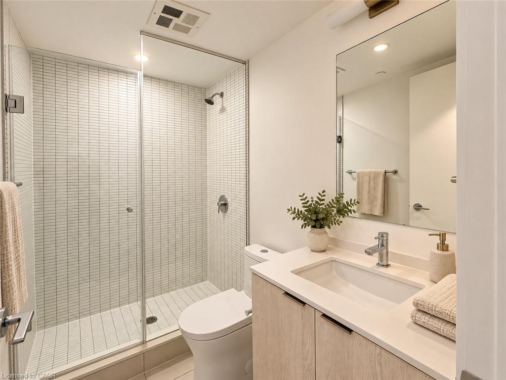 1402-1 Jarvis Street Property Photo 9