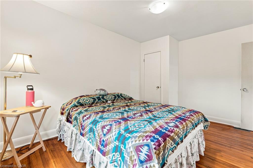 241 East 44th Street Property Photo 15
