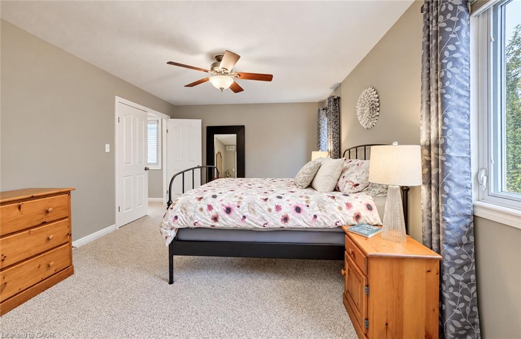 204 Park Avenue W Property Photo 18