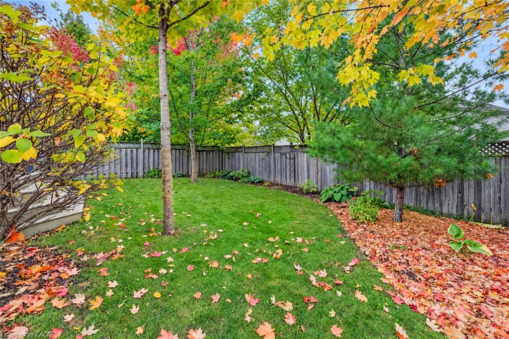 204 Park Avenue W Property Photo 32