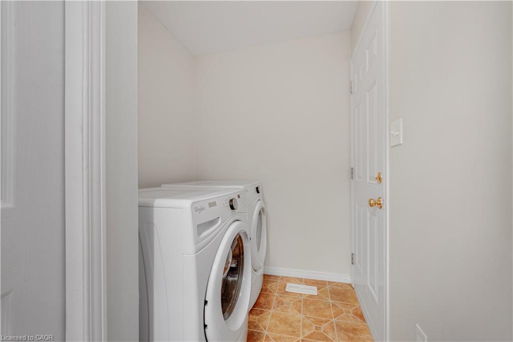 565 Wild Iris Avenue Property Photo 24