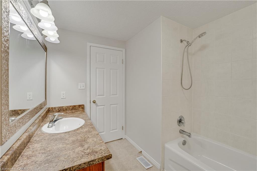 565 Wild Iris Avenue Property Photo 39