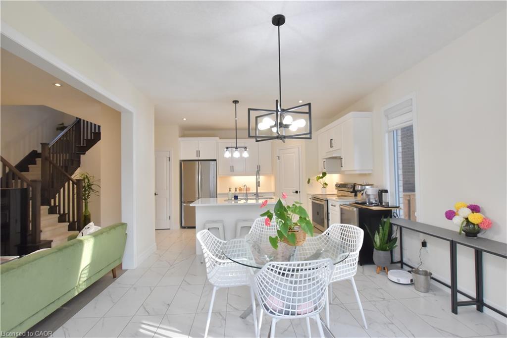 348 Chokecherry Crescent Property Photo 14