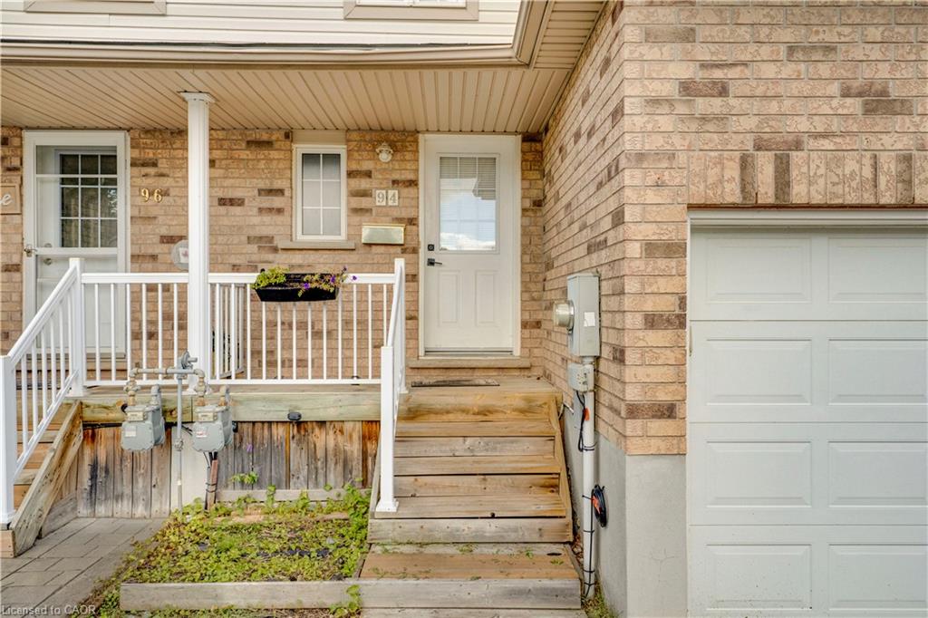 94 Foxglove Crescent Property Photo 9