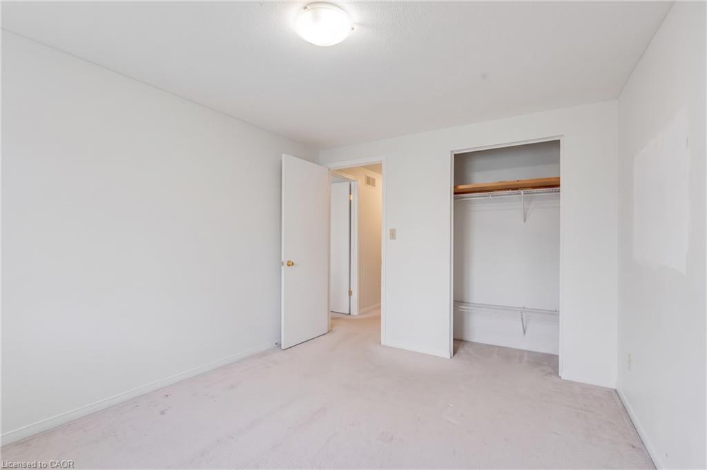 94 Foxglove Crescent Property Photo 33