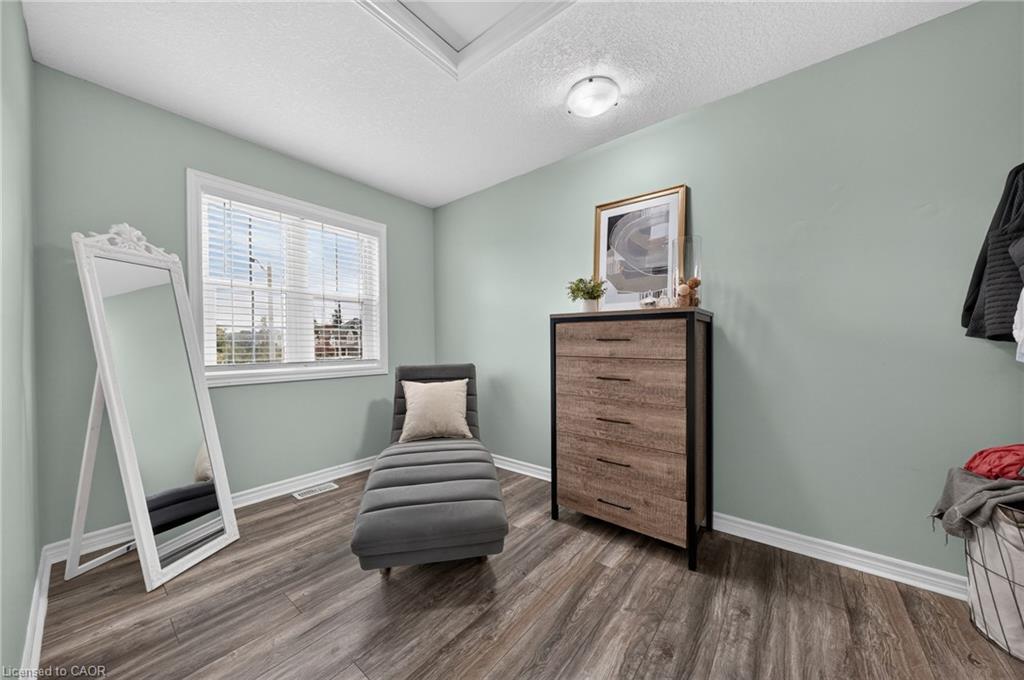 60 Wagler Avenue Property Photo 31