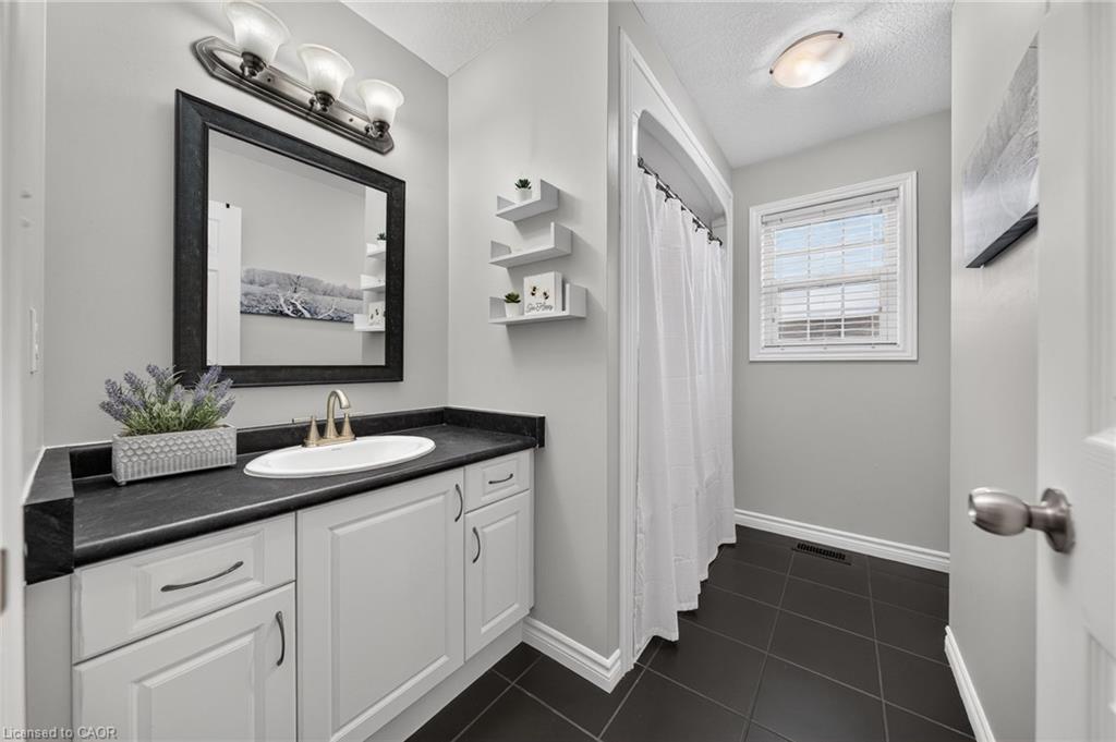 60 Wagler Avenue Property Photo 35
