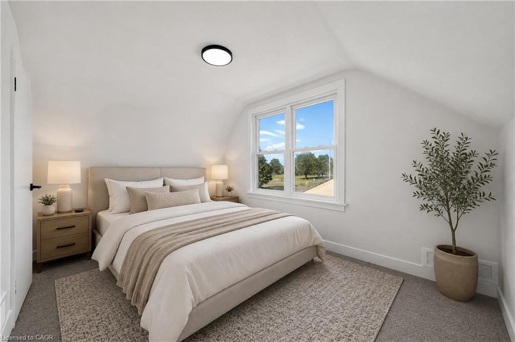 12 Admiral Road Property Photo 30