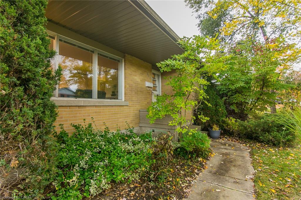 201 Dawson Street Property Photo 3