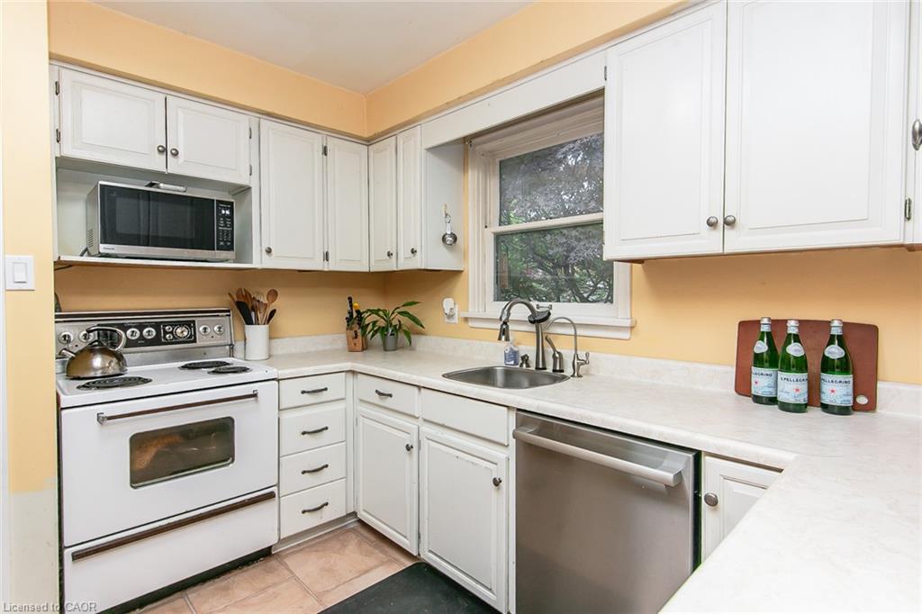 201 Dawson Street Property Photo 9