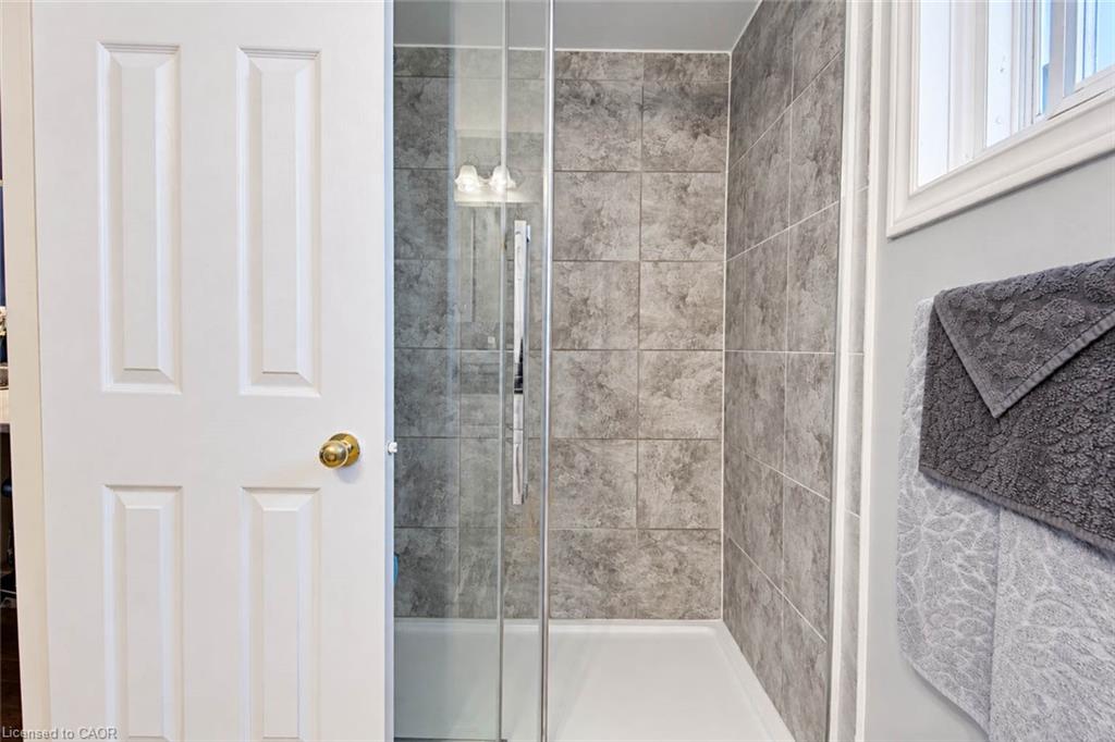 46 Robson Avenue Property Photo 30
