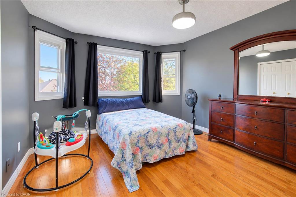 46 Robson Avenue Property Photo 32