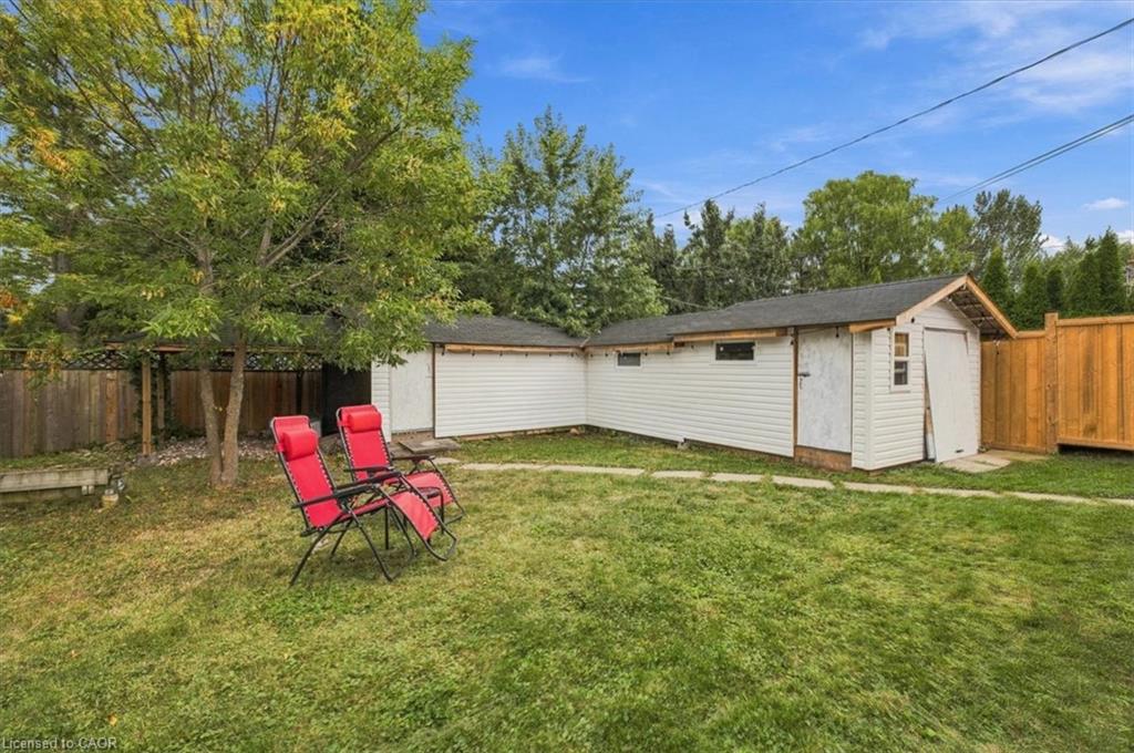 340 Duncombe Drive Property Photo 36
