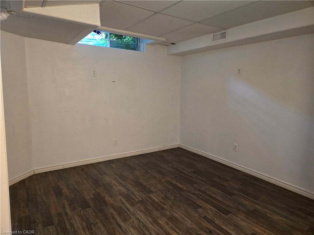 39 Newport Crescent Property Photo 18