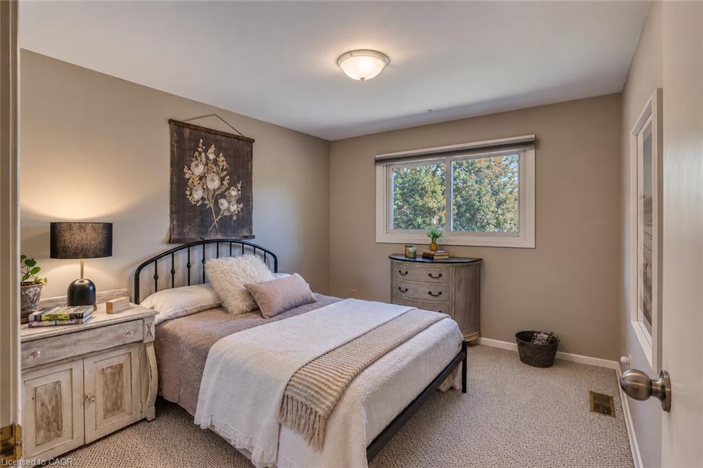 127 Midland Drive Property Photo 25