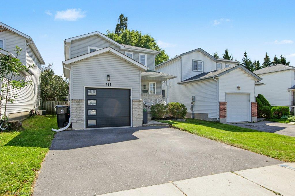 347 Bankside Drive Property Photo 3