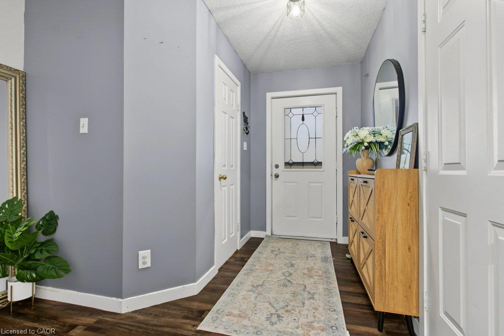 347 Bankside Drive Property Photo 5