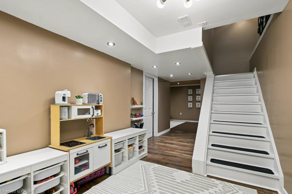 347 Bankside Drive Property Photo 20