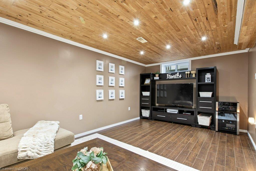 347 Bankside Drive Property Photo 23