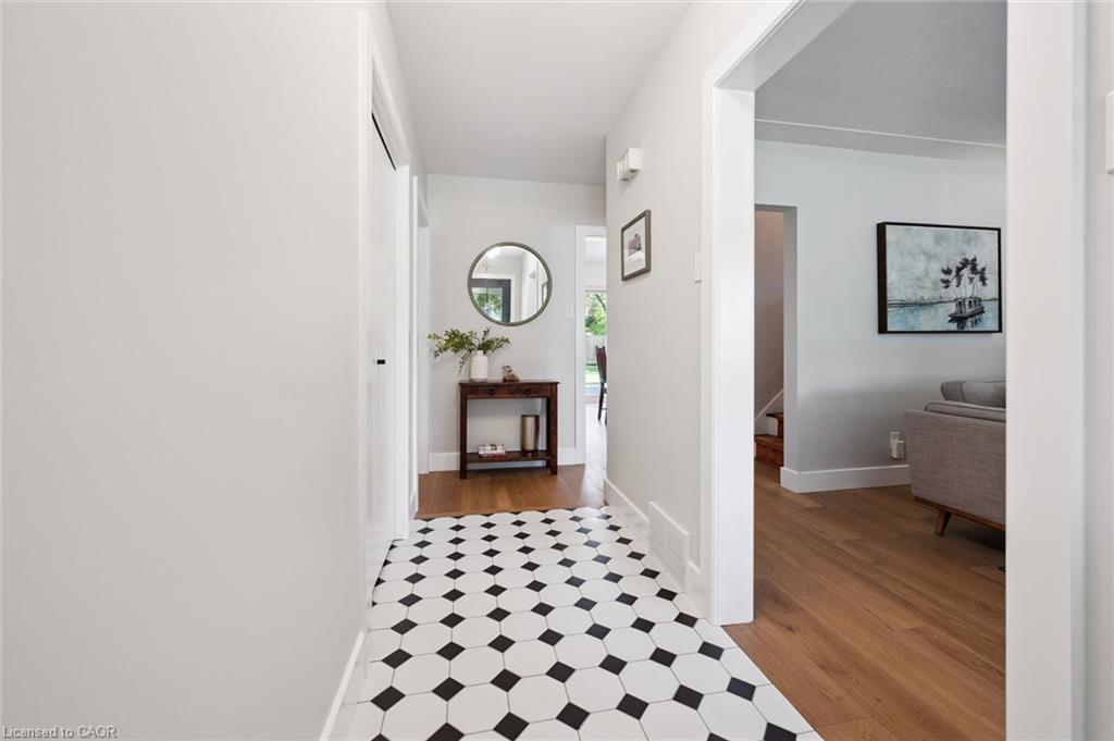 38 Yule Place Property Photo 6
