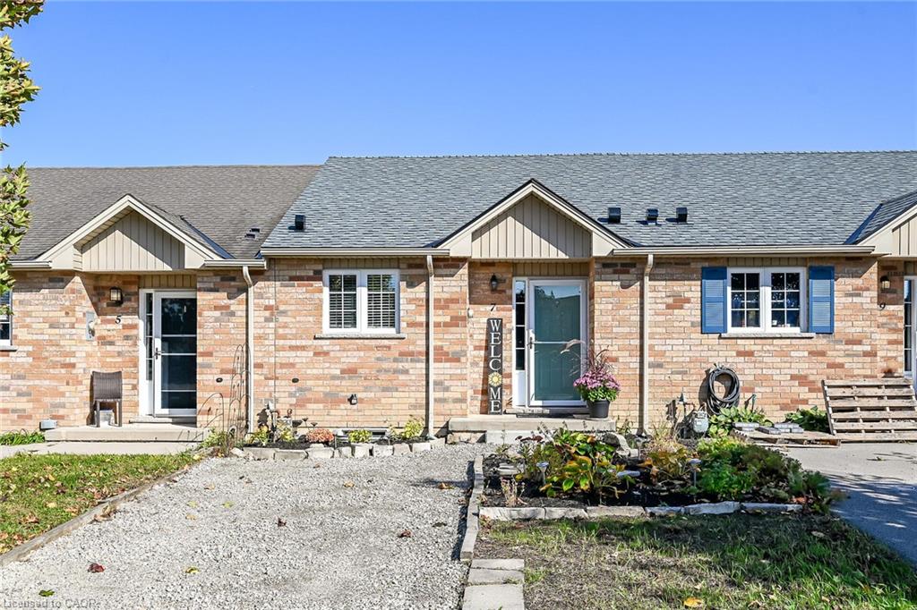 7 Powell Lane Property Photo 2