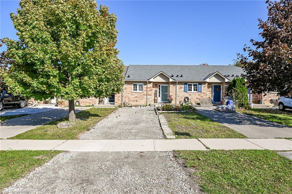 7 Powell Lane Property Photo 3