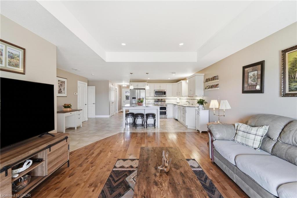 10 Nyah Court Property Photo 15