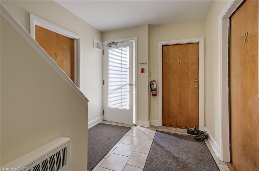 172 Arthur Street S Property Photo 11