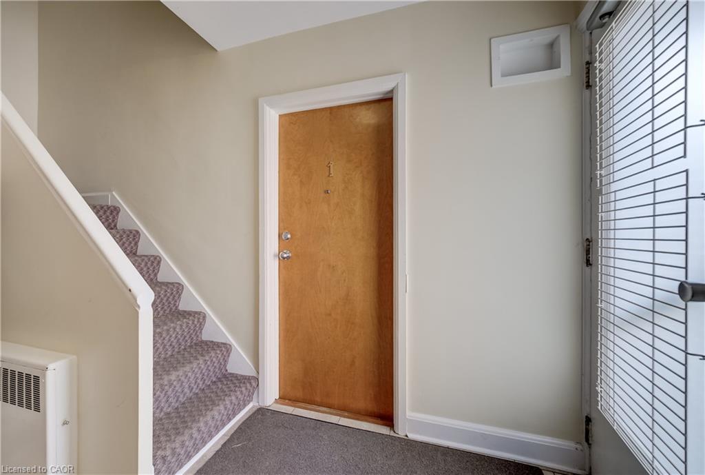 172 Arthur Street S Property Photo 16