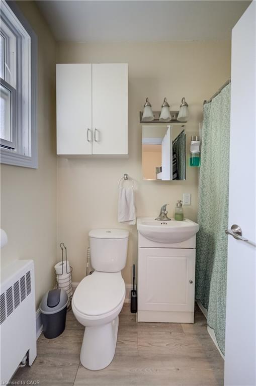 172 Arthur Street S Property Photo 18