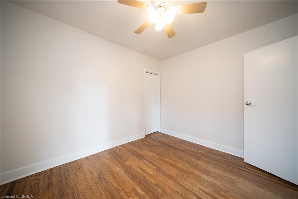 364 Wellington Street Property Photo 15