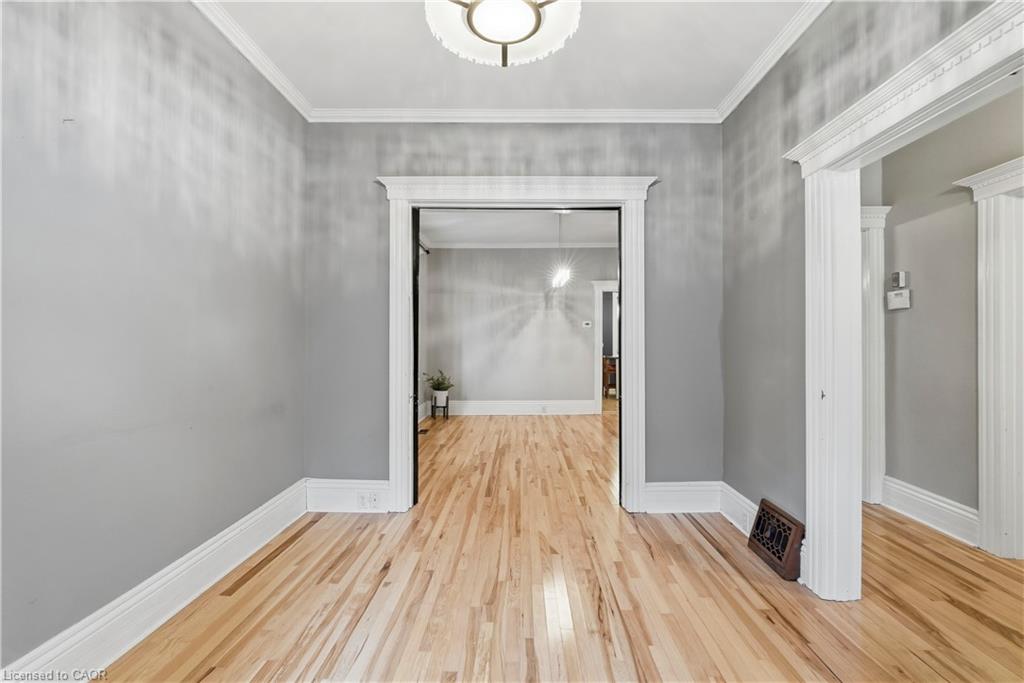 198 Duke Street Property Photo 4
