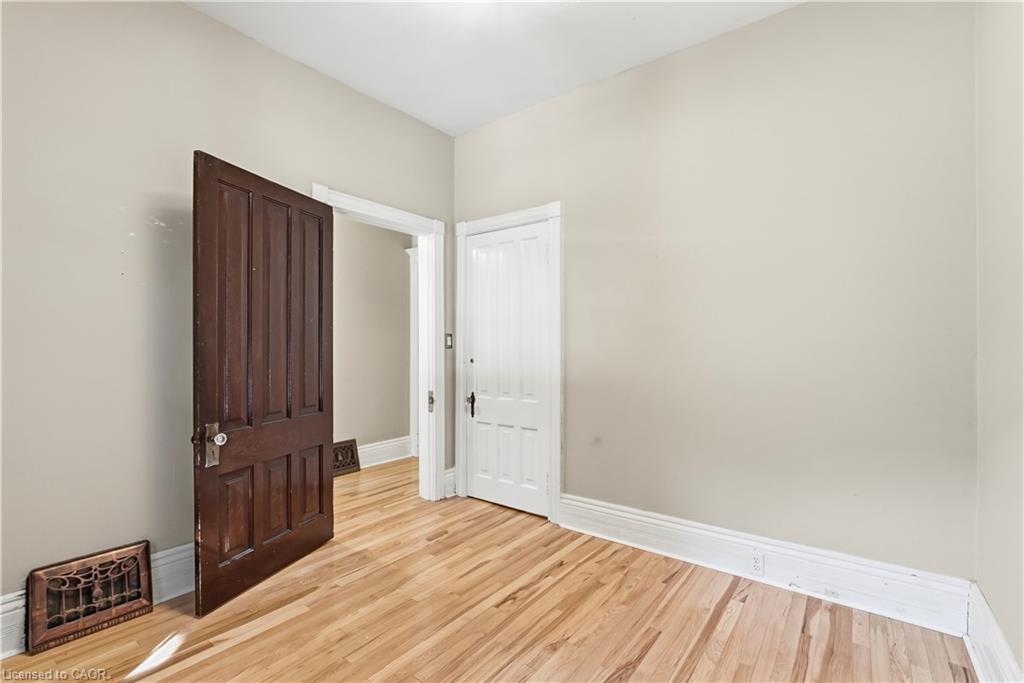 198 Duke Street Property Photo 22