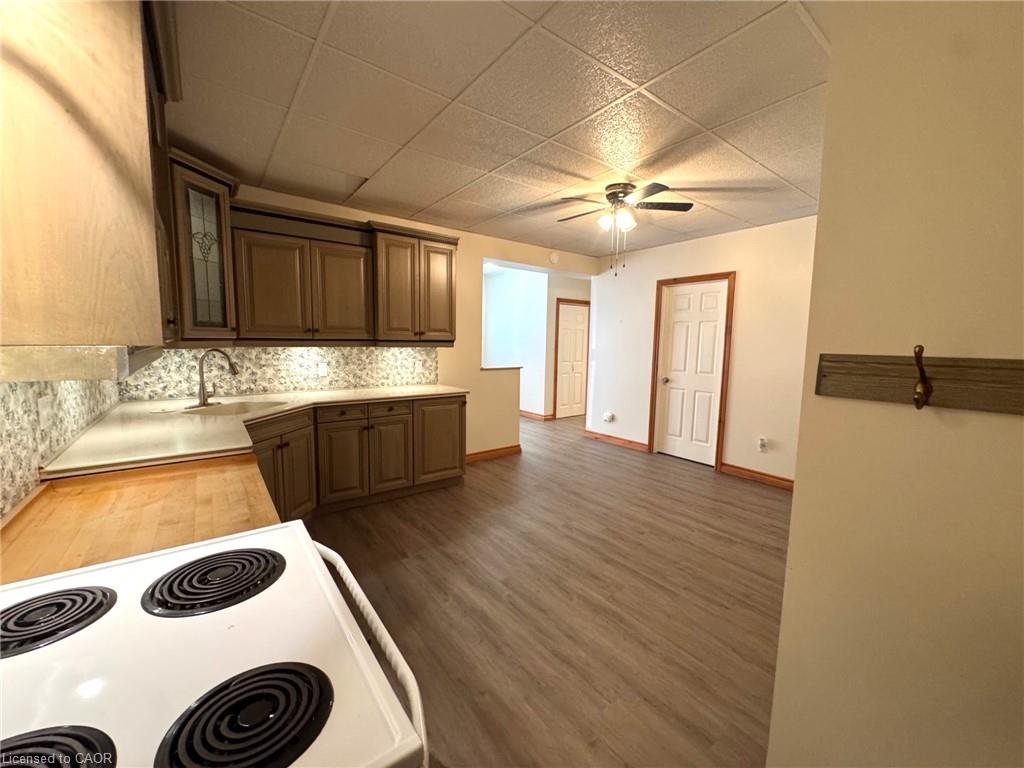 D-777 James Street Property Photo 8