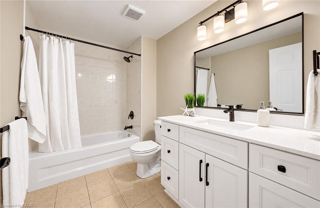 457 Annapolis Court Property Photo 21
