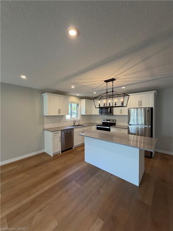 2-1010 Doering Street Property Photo 5