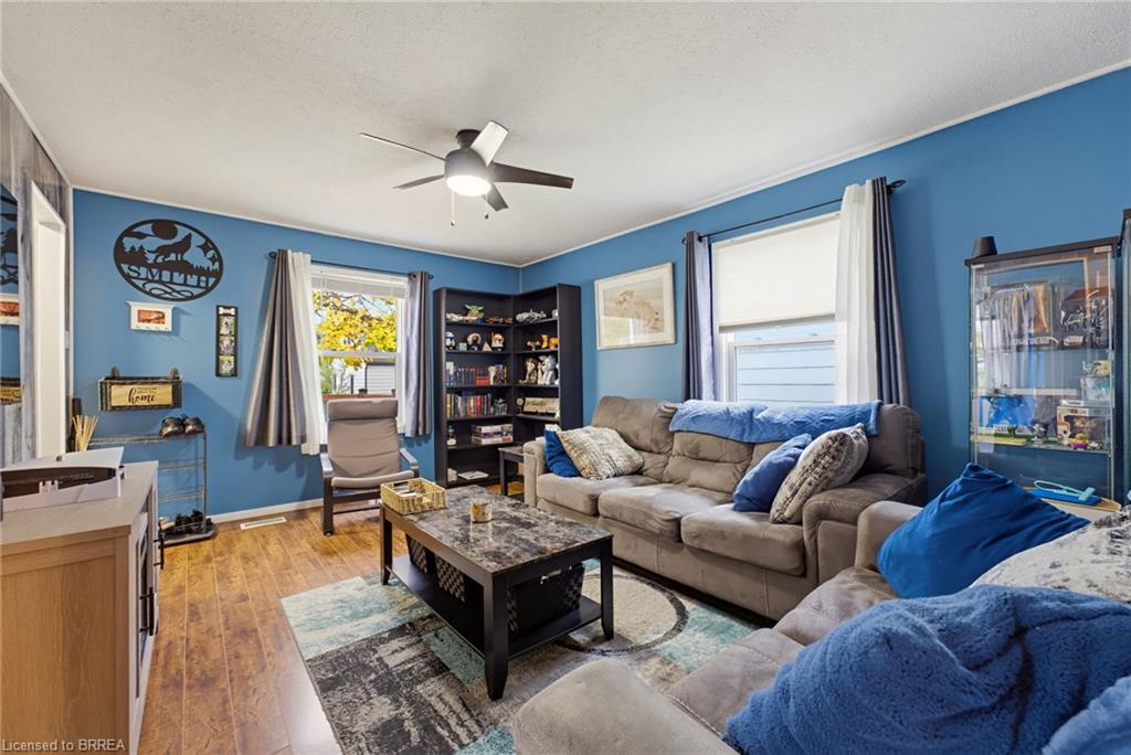 77 Eighth Avenue Property Photo 3